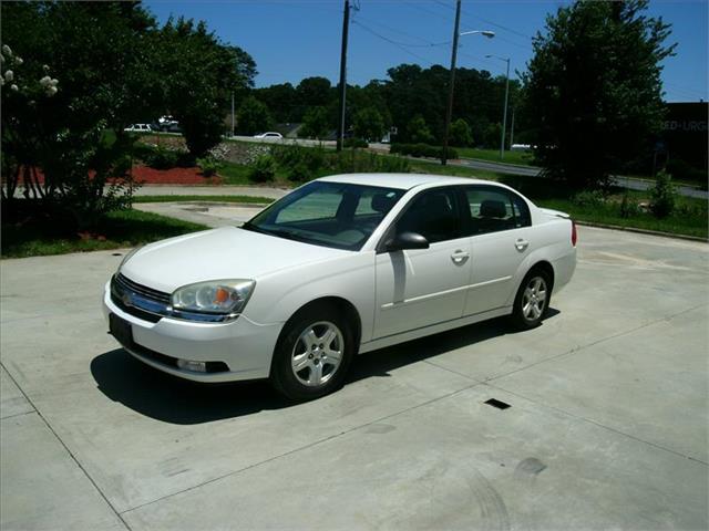 Chevrolet Malibu 2004 photo 1