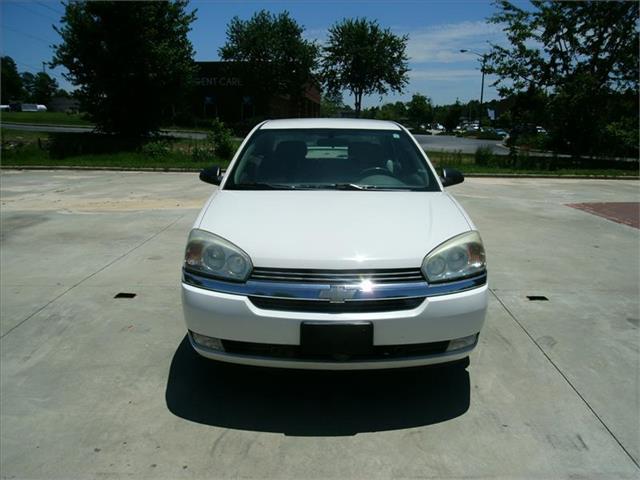 Chevrolet Malibu 2004 photo 3