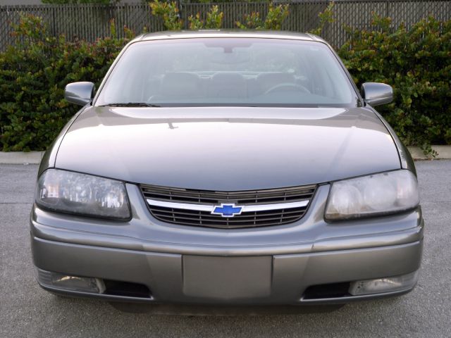 Chevrolet Malibu 2004 photo 2