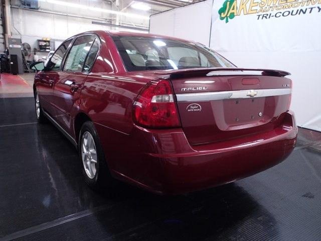 Chevrolet Malibu 2005 photo 3