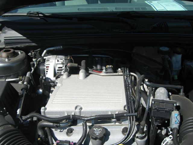 Chevrolet Malibu 2005 photo 2