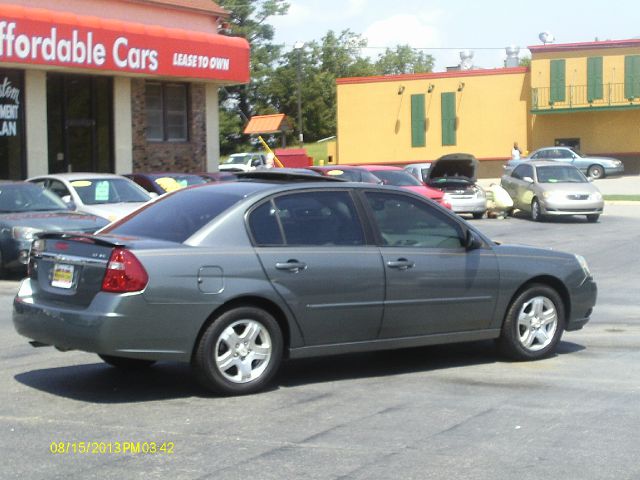 Chevrolet Malibu 2005 photo 3