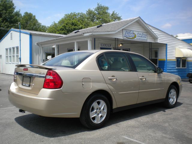 Chevrolet Malibu 2005 photo 2