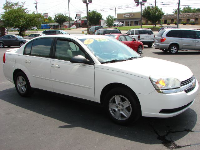 Chevrolet Malibu 2005 photo 1