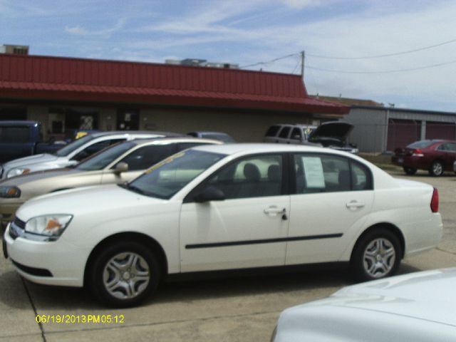 Chevrolet Malibu 2005 photo 3