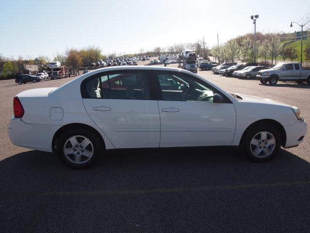 Chevrolet Malibu 2005 photo 11