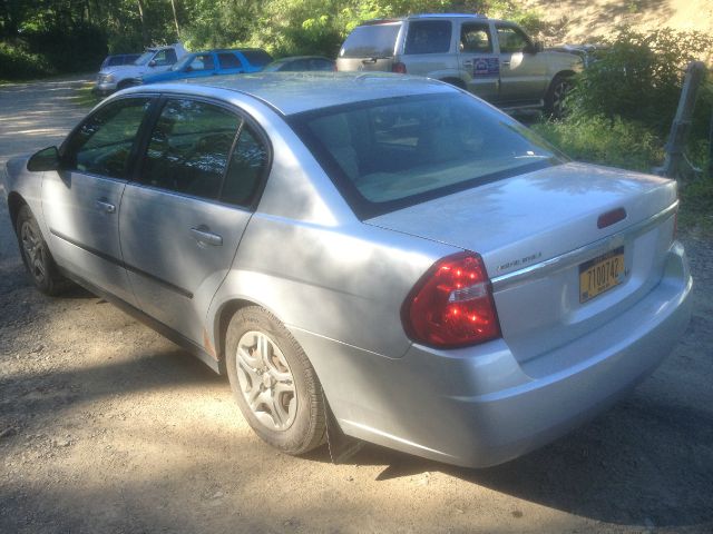 Chevrolet Malibu 2005 photo 1