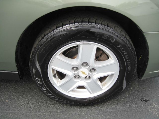 Chevrolet Malibu 2005 photo 13