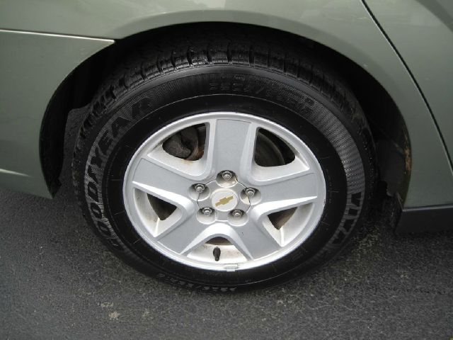 Chevrolet Malibu 2005 photo 18