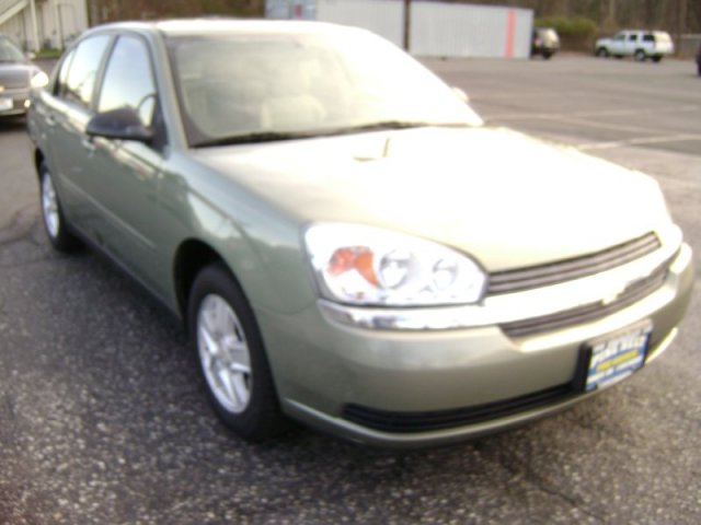 Chevrolet Malibu 2005 photo 2