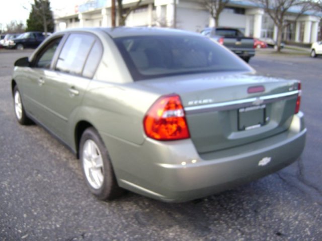 Chevrolet Malibu 2005 photo 5