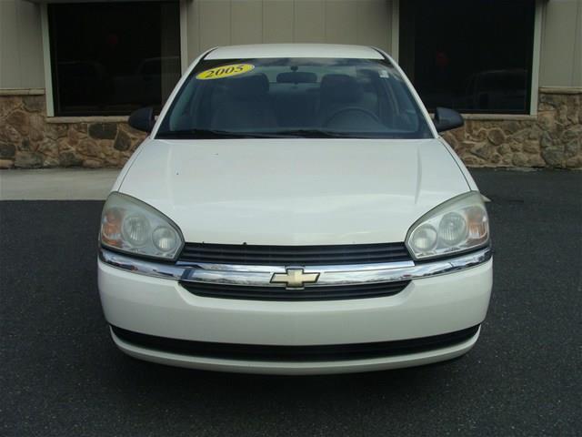 Chevrolet Malibu 2005 photo 1