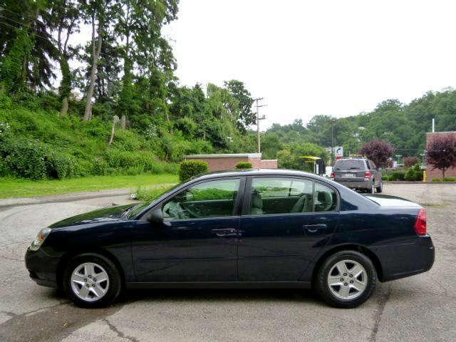 Chevrolet Malibu 2005 photo 3