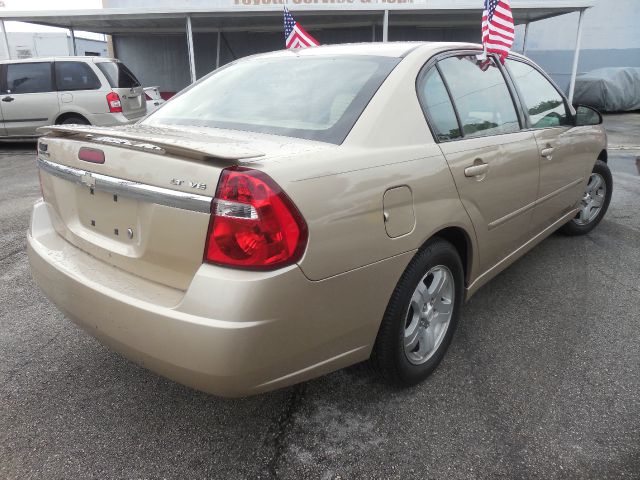 Chevrolet Malibu 2005 photo 1