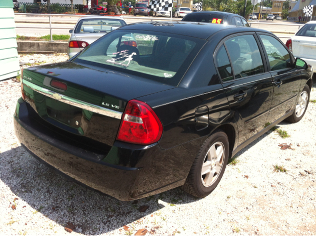 Chevrolet Malibu 2005 photo 2