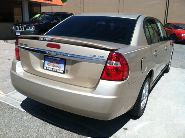 Chevrolet Malibu 2005 photo 4