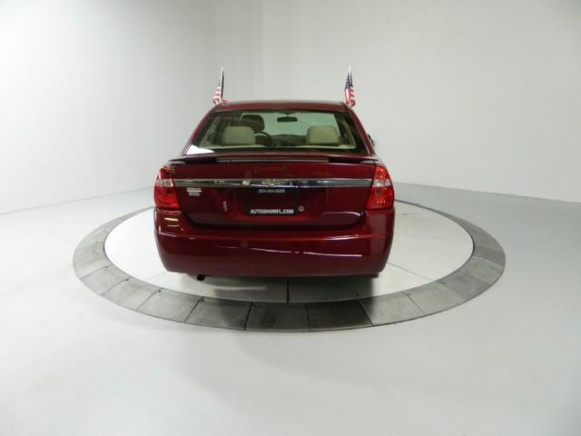 Chevrolet Malibu 2005 photo 3