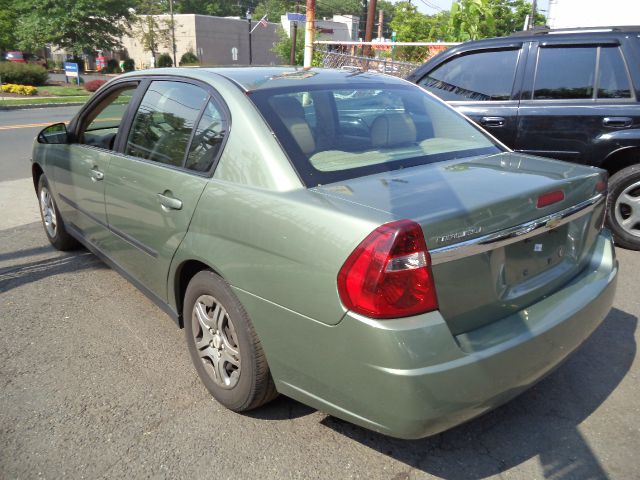 Chevrolet Malibu 2005 photo 4