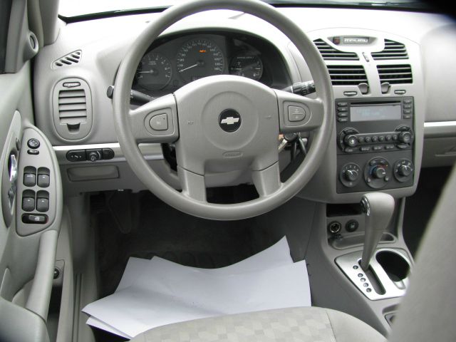 Chevrolet Malibu 2005 photo 4