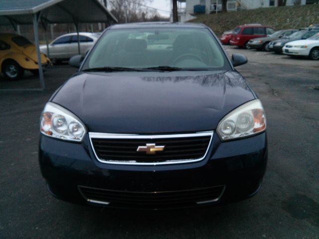 Chevrolet Malibu 2006 photo 2