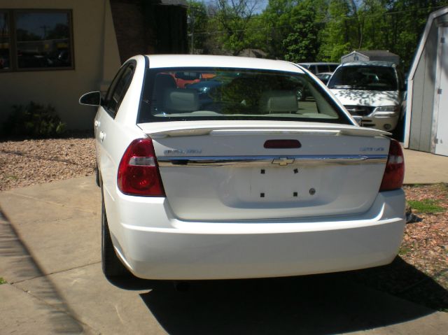 Chevrolet Malibu 2006 photo 4