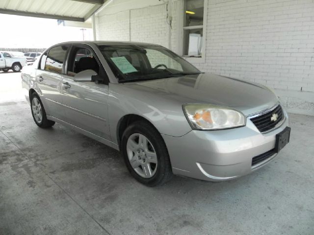 Chevrolet Malibu 2006 photo 2