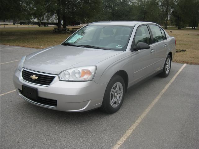 Chevrolet Malibu 2006 photo 2