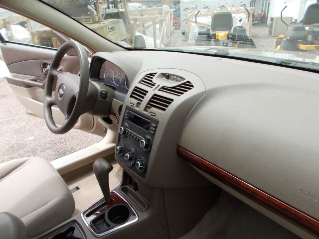 Chevrolet Malibu 2006 photo 8