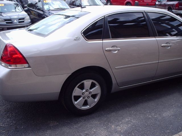 Chevrolet Malibu 2006 photo 2