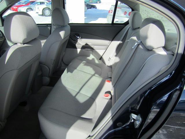 Chevrolet Malibu 2006 photo 2