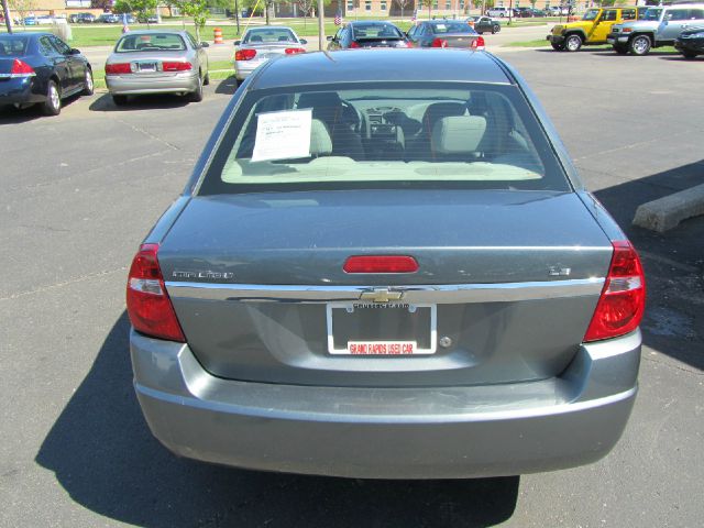 Chevrolet Malibu 2006 photo 22