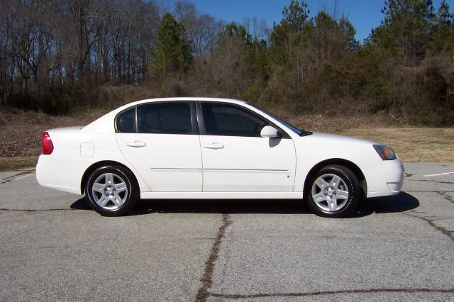 Chevrolet Malibu 2006 photo 2