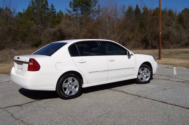 Chevrolet Malibu 2006 photo 3