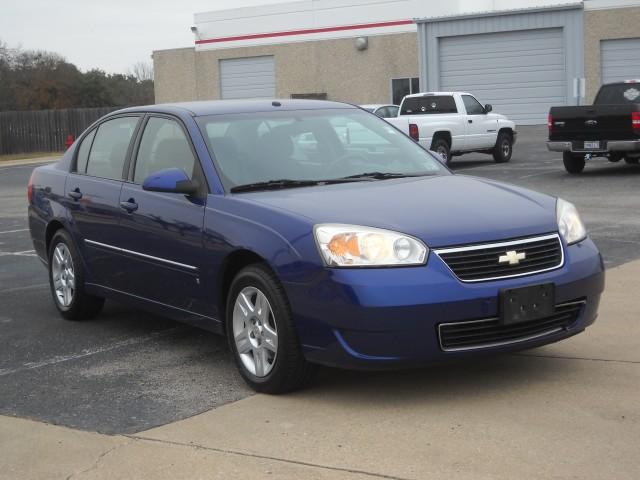 Chevrolet Malibu 2006 photo 2