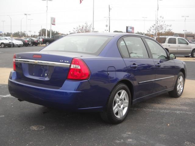 Chevrolet Malibu 2006 photo 3