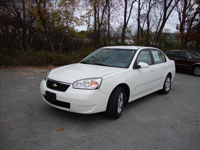 Chevrolet Malibu SL1 Sedan