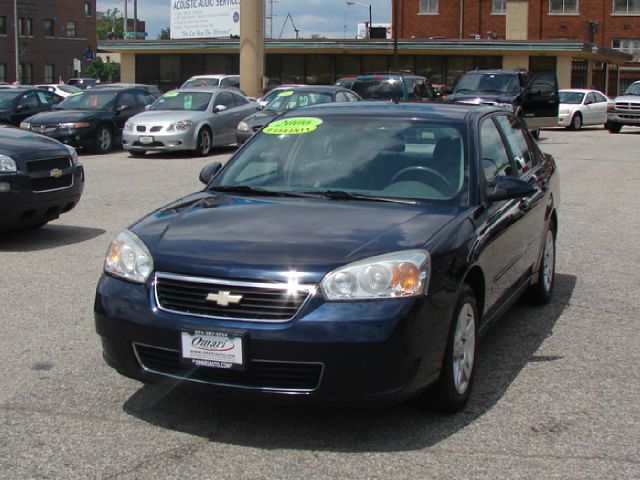 Chevrolet Malibu SL1 Sedan