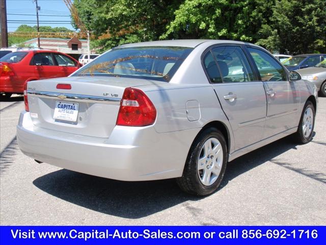 Chevrolet Malibu 2006 photo 2