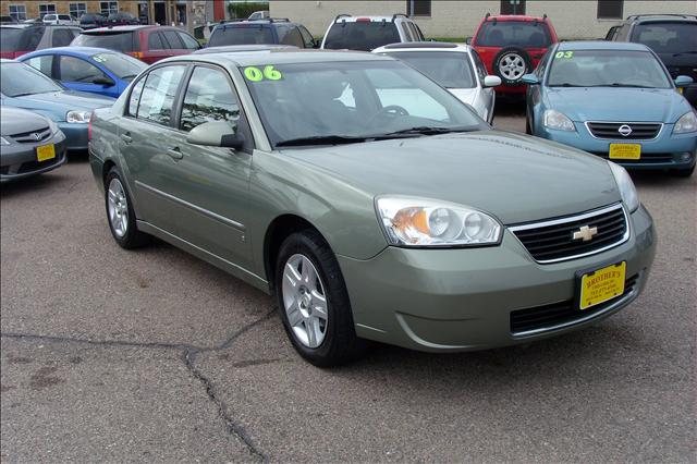 Chevrolet Malibu 2006 photo 2