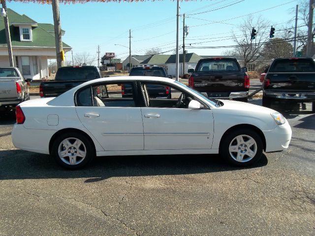 Chevrolet Malibu 2006 photo 2