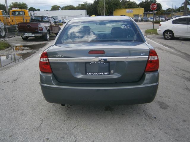 Chevrolet Malibu SL1 Sedan