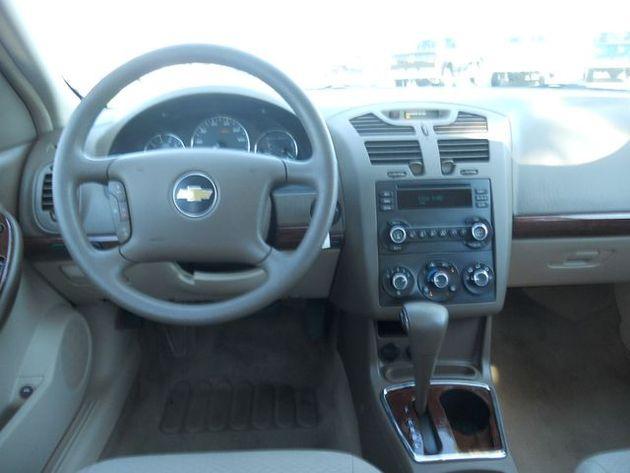 Chevrolet Malibu 2007 photo 2