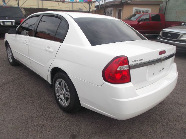 Chevrolet Malibu 2007 photo 4