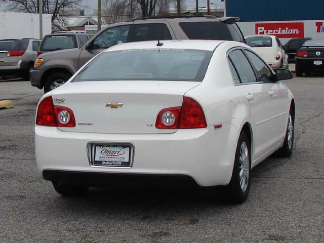 Chevrolet Malibu 2008 photo 3