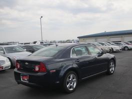 Chevrolet Malibu 2008 photo 2