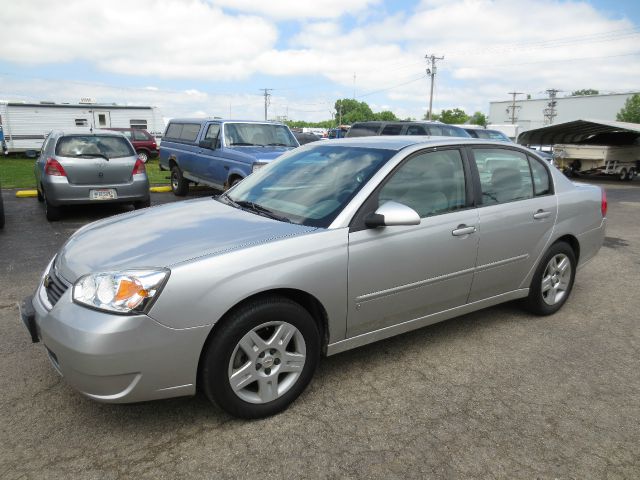 Chevrolet Malibu 2008 photo 2