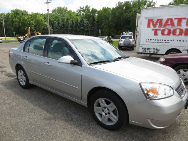 Chevrolet Malibu 2008 photo 3