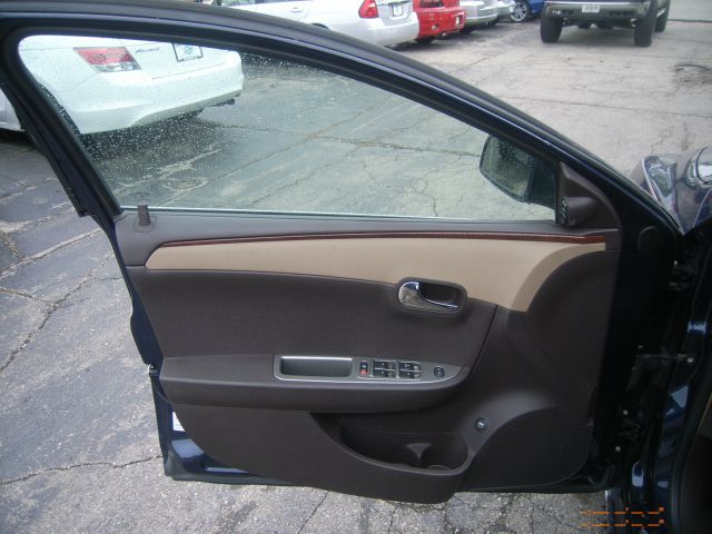 Chevrolet Malibu 2008 photo 11