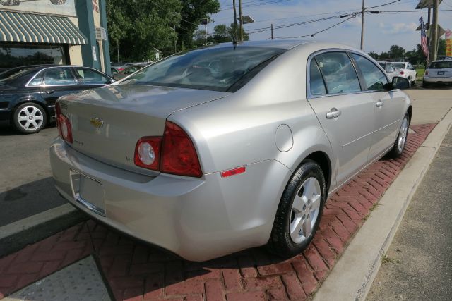 Chevrolet Malibu 2008 photo 2