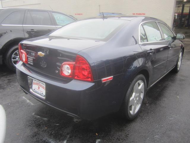 Chevrolet Malibu 2008 photo 2